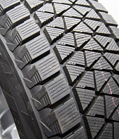 Тест Bridgestone Blizzak DM-V2: лишние метры безопасности